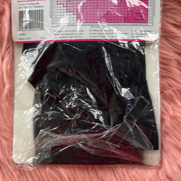 Jet Black Pantyhose - Picture 11 of 11